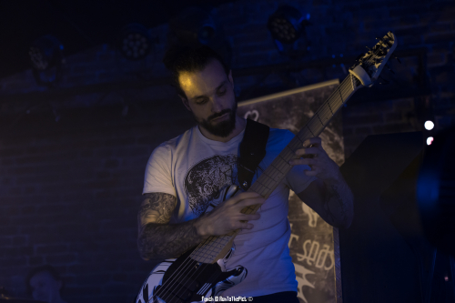 AK-SHELTER-SILENT-SEAS-blog-size-E00A0293