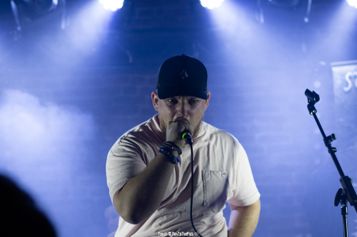 AK-SHELTER-SILENT-SEAS-blog-size-E00A0351