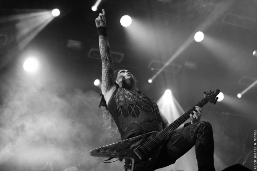 MOTOCULTOR-2022-POWERWOLF-NB-IMG 3925